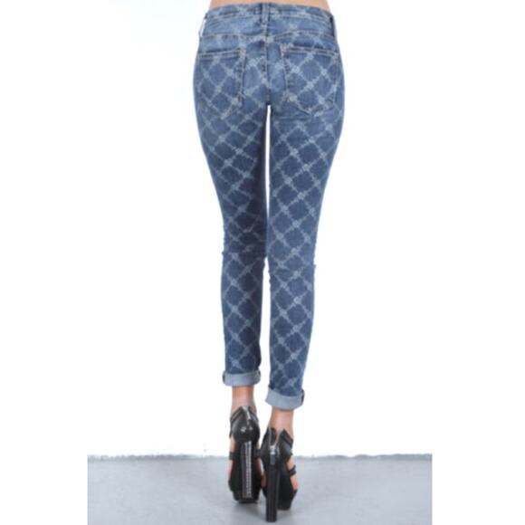Current/Elliott Blue The Rolled Jeans in Indigo Rose Lattice Print Size 28 - Picture 10 of 13
